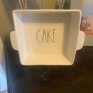 Rae Dunn CAKE baking dish